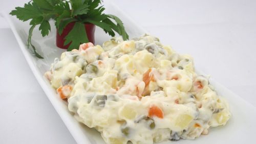 Ponturi pentru a reduce numărul de calorii din salata de boeuf