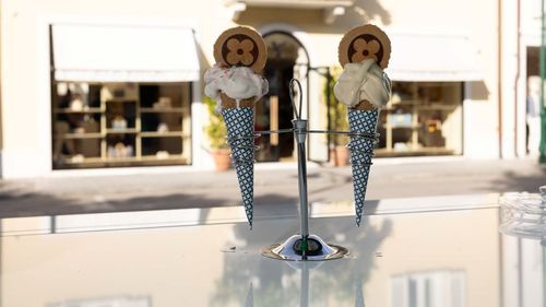 Înghețată de lux marca Louis Vuitton în Italia, lansată în zona de litoral de la Forte dei Marmi, în Toscana, una dintre cele mai scumpe din Europa