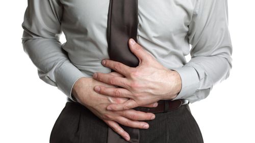 Suspiciuni de toxiinfecție alimentară, în cazul celor 38 de persoane care au ajuns la spital după ce au mâncat la un restaurant din Reghin. Autorităţile aşteaptă rezultatele analizelor