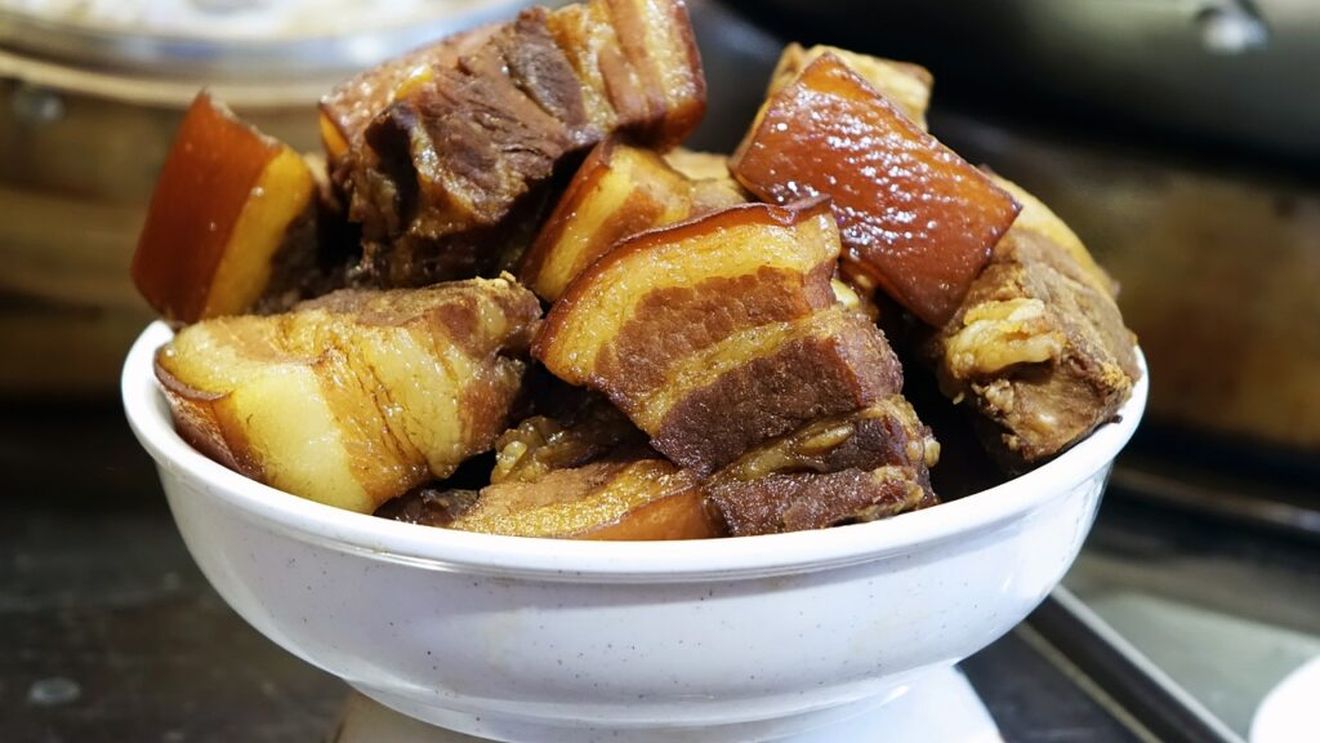 Dieta bogată în grăsimi poate avea efecte asupra sănătății mintale/Alimentează anxietatea și schimbă comportamentul