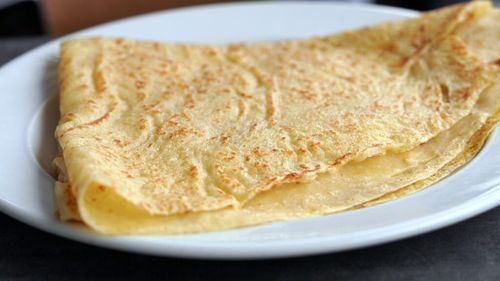 Rețetă simplă din antichitate: Clătite cu miere și semințe de susan prăjite