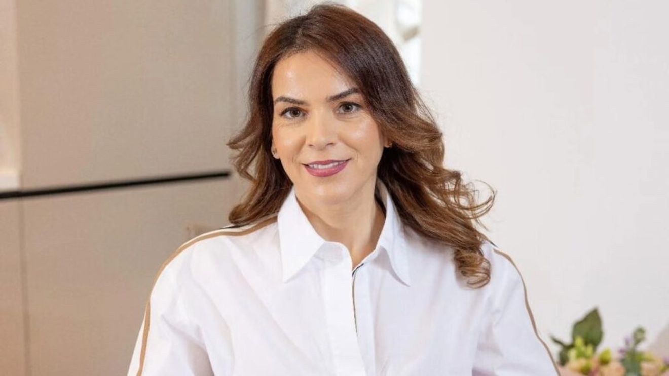 Alimentația și cei șase piloni ai longevității sănătoase: cum putem trăi mai mult și mai bine. Conferință susținută de dr. Alina Epure la Academia Română