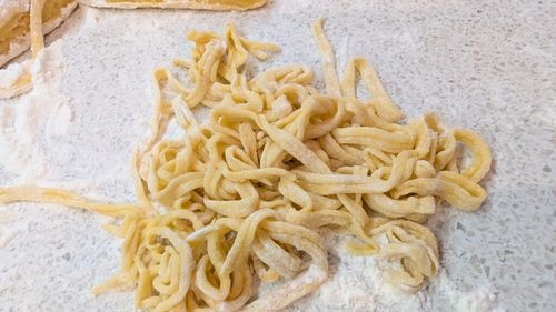 Cele 5 alimente „otrăvitoare" care trebuie eliminate din dietă, potrivit celui mai mare expert italian în longevitate