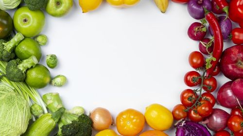 Nu reușești să îți potolești setea? Fructele și legumele care conțin multă apă sunt mai eficiente pe caniculă