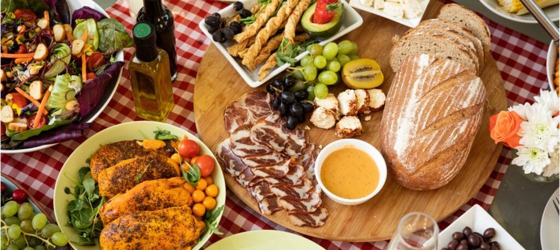 Cum poți găti repede pentru toată săptămâna/ Meniu pentru 7 zile și 3 mese pe zi, cu preparate de dulce și de post și cu rețete românești și internaționale/ Săptămâna 23-29 martie