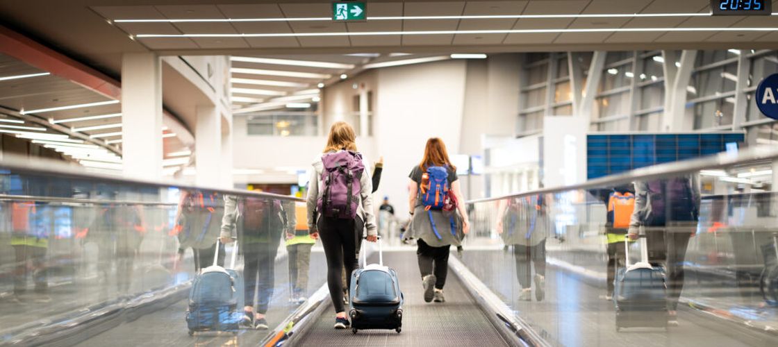 Pare un aliment obișnuit, dar poate fi oprit la controlul din aeroport. Regula pe care puțini călători o știu