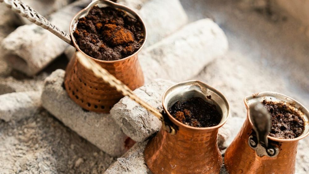 Care este legătura dintre cafea, Sfântul Vasile și boierii români din perioada fanariotă