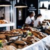 Artisan Food Market, târgul dedicat producătorilor români și produselor artizanale, organizat, ăntre 16 și 18 octombrie, la Biblioteca Națională. Organizatorii anunță aproximativ 100 de expozanți