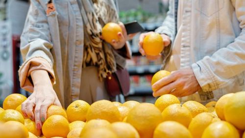 Programul supermarketurilor de Crăciun 2024. Orele la care vor fi deschise Lidl, Kaufland, Carrefour și Auchan pe 24, 25 și 26 decembrie