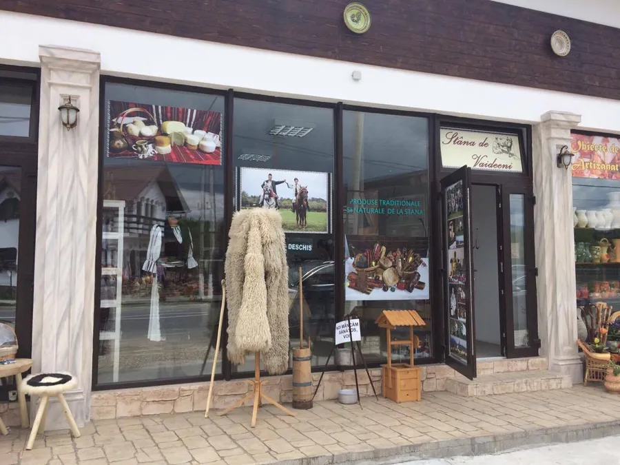 Magazinul propriu al Stânei de Vaideeni, punct de vânzare directă