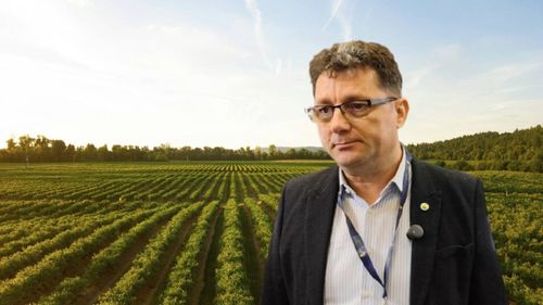 VIDEO | Nicolaie Apopi, fermier din județul Timiș: „S-au scos toate beneficiile pe care le aveam în agricultură, iar asta duce la costuri mai mari și la nevoia de a găsi soluții pentru a putea supraviețui. La dobânzile din ziua de astăzi nu poți să spui că faci o agricultură rentabilă”