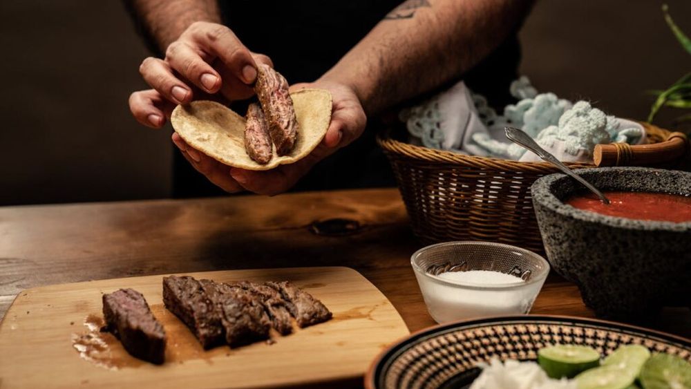 Cum au afectat inflaţia şi recesiunea obiceiurile alimentare ale argentinienilor/Consumul de carne de vită a scăzut considerabil