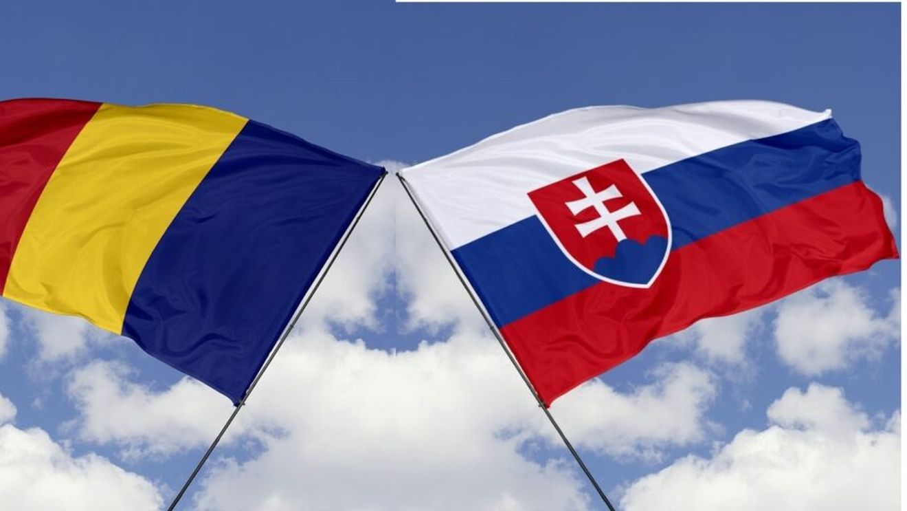 Euro 2024 Slovacia vs. România în grupa E, meci decisiv. Confruntare gastronomică între două deserturi naționale care au legătură cu Roma antică: palacinke vs. plăcinte