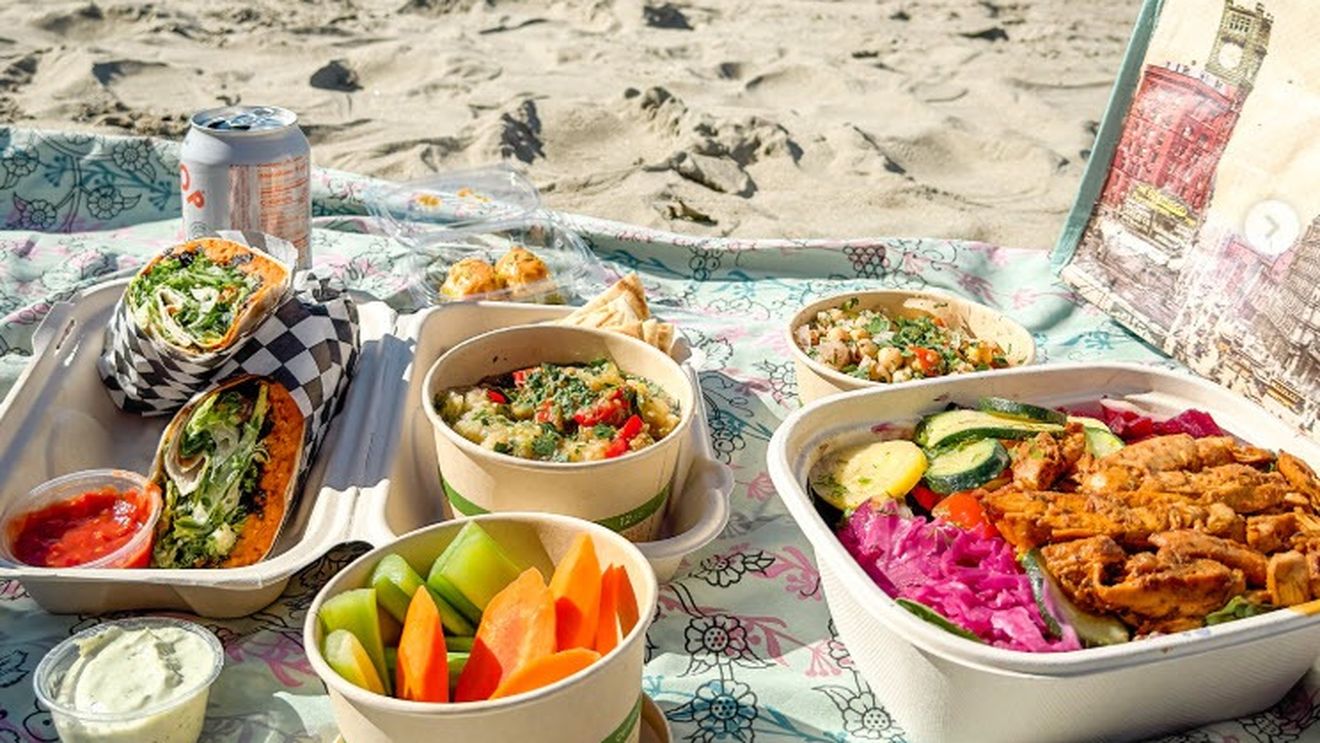 VIDEO | Cum pregătești un picnic în stil mediteraneean – meniu ușor, gustos, echilibrat și cu arome de Grecia, Spania, Italia sau Liban