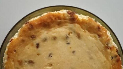 Tradiții populare de Vinerea Mare: se ține post negru, nu se muncește la câmp, dar se poate frământa și coace pasca/ De ce pasca este rotundă