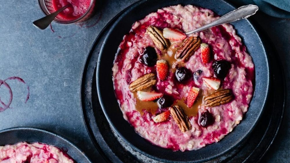 Porridge, mic dejun tipic englezesc, care te ajută la slăbit, constipație și menținerea energiei corpului
