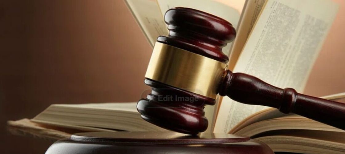 ANPC, obligată să plătească peste 550.000 de lei despăgubiri către un producător român de apă minerală, după un comunicat de presă considerat denigrator