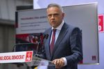 UPDATE | Florin Barbu, anunțat de Sorin Grindeanu pentru portofoliul Agriculturii. PSD intră cu miniștri în Guvernul Luca Niculescu