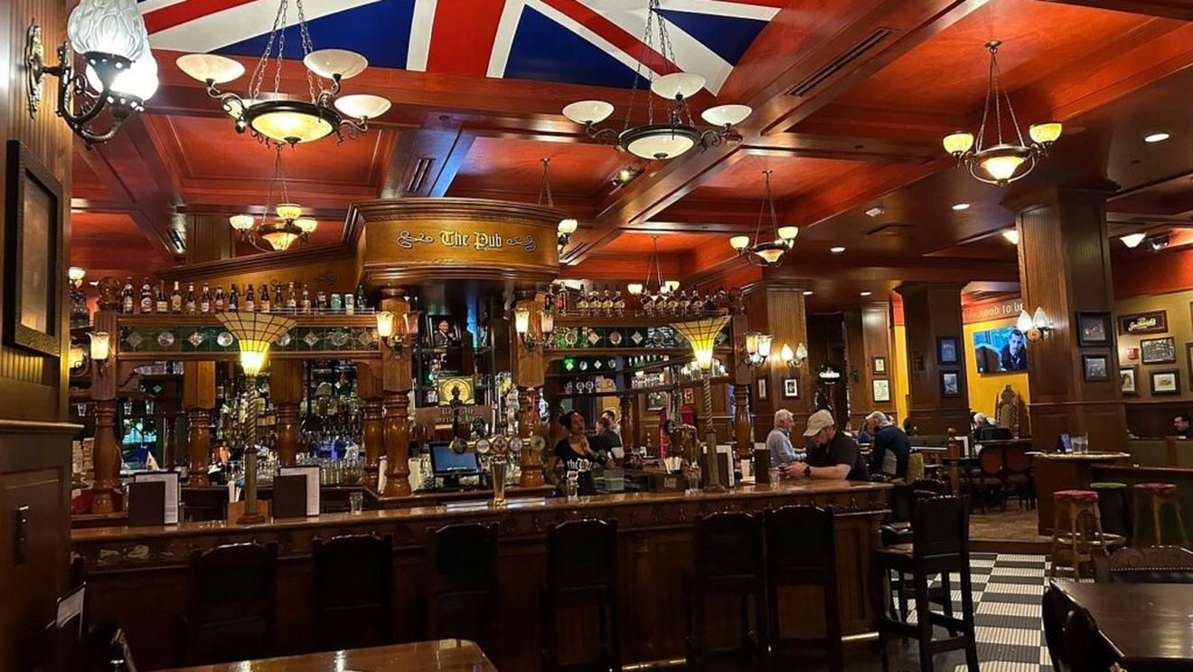 Pub-urile din Marea Britanie afectate de majorarea impozitului pe proprietăţi comerciale/ Multe s-ar putea închide