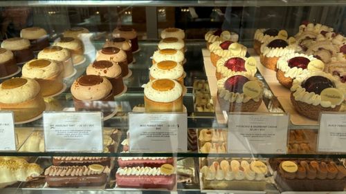 Un brand de cofetării și patiserii originar din Moldova are în proiect creșterea rețelei din România cu 80% până la sfărșitul lui 2016/ Va menține și dezvolta magazinele operate direct și va folosi operațiuni de franchizare în paralel