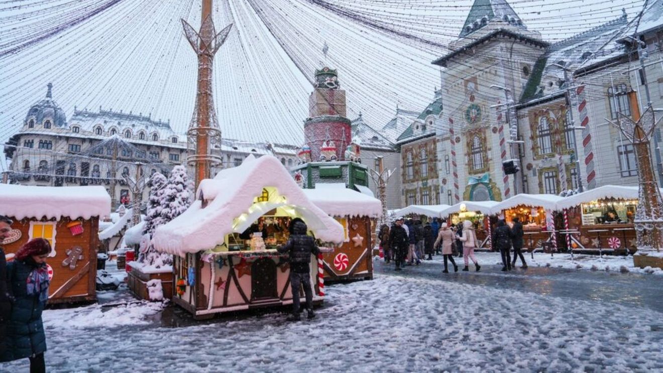 Târgul de Crăciun din Craiova, prelungit până la 11 ianuarie 2026, la cererea agențiilor de turism / „Vizitatorii pot (re)descoperi cea mai frumoasă atmosferă de sărbători, cu produse tradiţionale şi dulciuri, băuturi şi cadouri de sezon, dar şi truckuri cu mâncare”