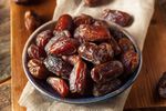 Curmalele, „caramelul naturii” / Câte poți mânca pe zi și de ce sunt considerate un superaliment. Ce spune un specialist în nutriție despre zahăr, fibre și antioxidanți