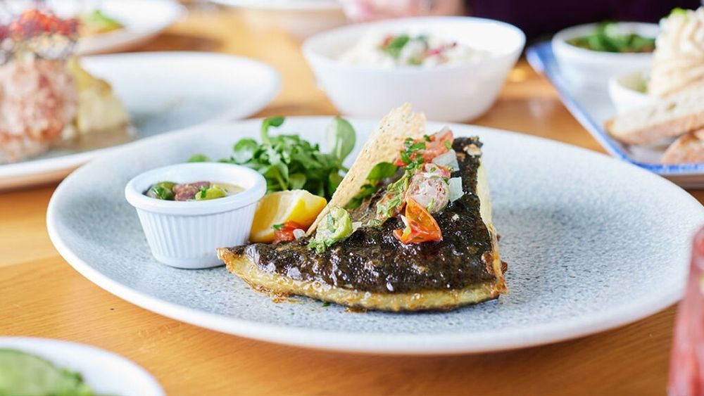 ANALIZĂ | Millennials și Gen Z preferă experiențe personalizate, interactive și autentice atunci când aleg un restaurant/ Cât de des iau masa în oraș și cât cheltuiesc la o ieșire