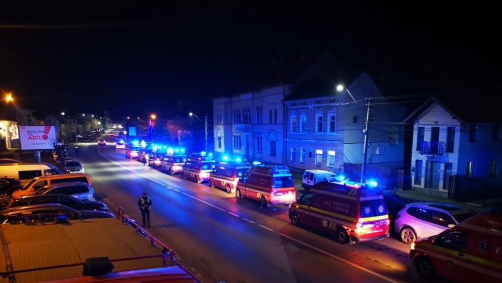 Suspiciuni de toxiinfecţie alimentară la un restaurant din Reghin:  Produse expirate încă din 2022, mobilier deteriorat în bucătărie şi echipamente cu rugină, găsite la controlul ANPC. Mesajul lui Piedone, noul președinte al Autorității pentru Protecția Consumatorilor