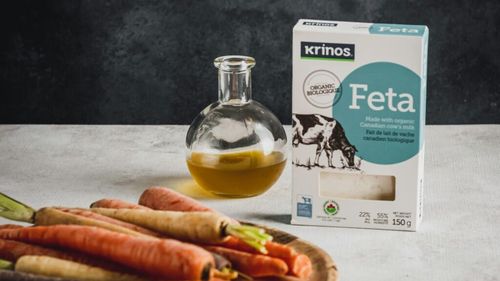 Fermierii greci: Pesta micilor rumegătoare nu va opri producția de brânză feta / Vicepreședinte de asociație de crescători de animale: Virusul, „probabil importat din România”