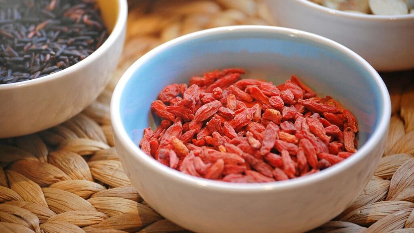 Care sunt cele trei alimente pe care un prezentator de televiziune le consumă în fiecare zi la micul dejun/ „Primele două ore ale zile le dedic doar sănătății mele”