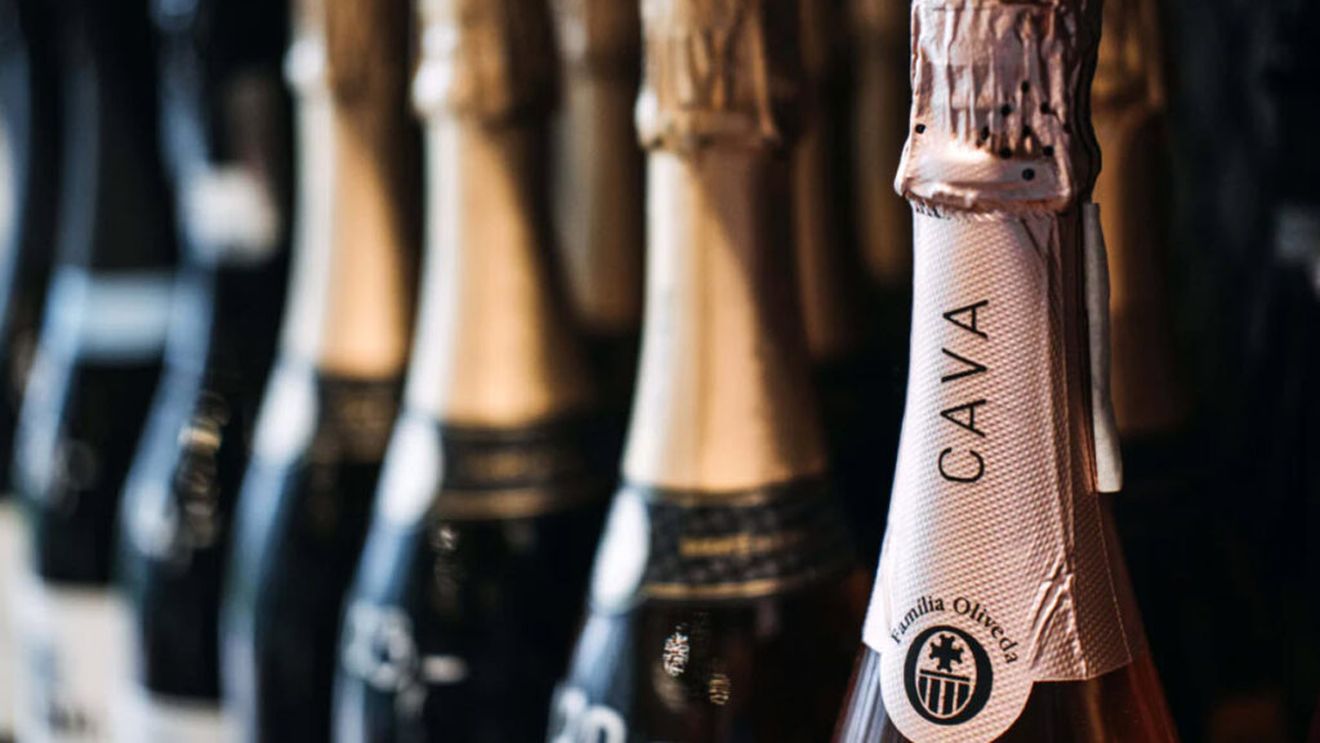 Cava, spumantul spaniol, înregistrează o scădere de 13% a vânzărilor/ Pe piețele internaționale reculul este și mai evident