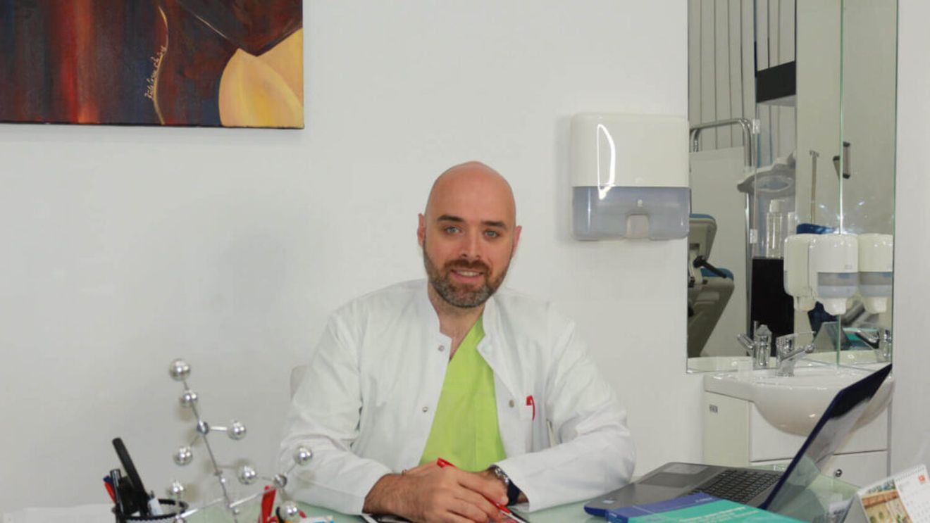 Dr. Răzvan Vintilescu: „Fastingul nu este înfometare, ci o schimbare de... combustibil, ca atunci când treci de la lemne ude la gaz natural/ Corpul este forțat să utilizeze rezervele de grăsime și vei fi plin de energie”