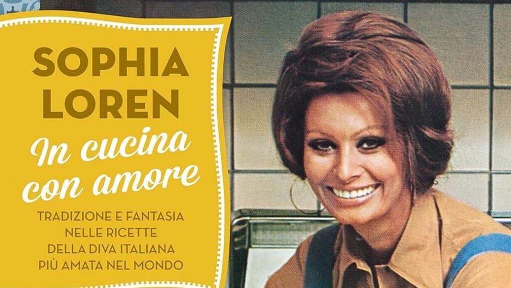 Petrecere cu 150 de invitați în această seară la Roma: Sophia Loren împlinește 90 de ani. Este mai puțin știut că a publicat cărți de rețete și este mare pasionată de gastronomie