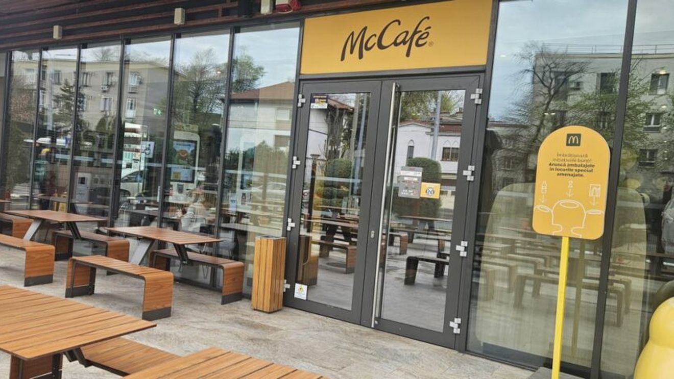 McDonald's închide restaurantele din lanţul de tip ”beverage-first”, CosMc’s din SUA, dar a anunţat formarea unei echipe interne dedicate dezvoltării de noi băuturi, semn că segmentul rămâne o prioritate strategică