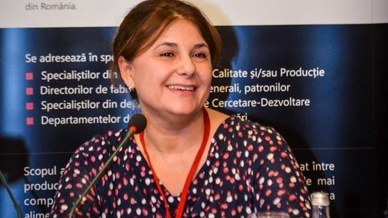 INTERVIU | Dana Tănase, director Asociația Română a Cărnii: Exporturile de carne de porc au scăzut cu 34% în acest an / În situația epidemiologică actuală, singura posibilitate de a plasa pe piața UE produse precum micii sau salamurile crud-uscate este ca acestea să fie obținute din materie primă eligibilă, provenită din alte state membre ale Uniunii
