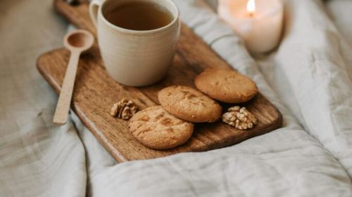 De ce este bine să pui puțină sare în ceai. Furtuna de proteste stârnită în Anglia de această recomandare