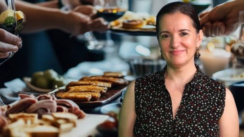 Ce se întâmplă cu digestia după 40 de ani și ce ajustări simple ajută / Nutriționistul Tania Fântână explică de ce ne balonează combinațiile care mergeau „perfect” înainte