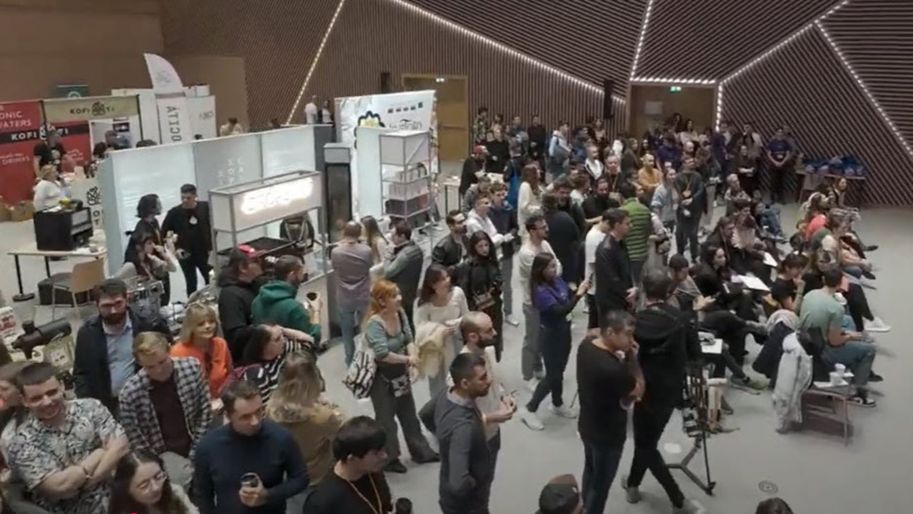 Festival de cafea, organizat pentru profesioniştii din IT/ Code2Cup se va desfășura în acest an la Politehnica Bucureşti şi în Iaşi