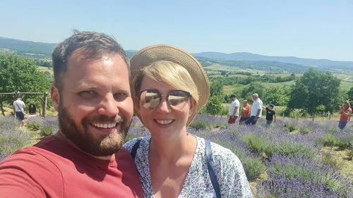 Roade de oraș, proiectul început în pandemie pe rețelele sociale/Peste 30 de mici producători maramureșeni se întâlnesc săptămânal să livreze comenzile primite pe Facebook