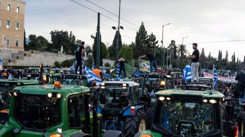 Grecia: Pescarii se alătură protestului fermierilor, cerând plata subvenţiilor europene