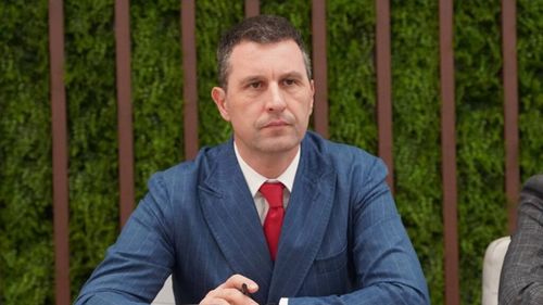 România continuă să se confrunte cu o problemă majoră în agricultură: exportul de materii prime în detrimentul procesării interne /  Ministrul Finanțelor: „Pleacă grâul, se întorc produse de panificație”