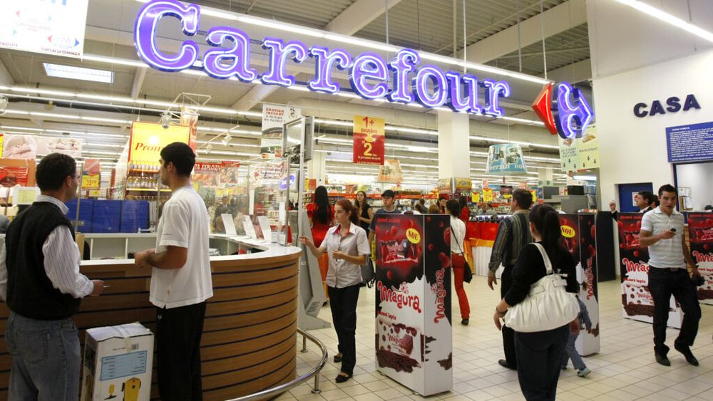 Black Friday 2026 la Carrefour: Promoția 1+1 Gratis la Alimente de Bază și Reduceri de peste 50% la Electrocasnicele de Bucătărie