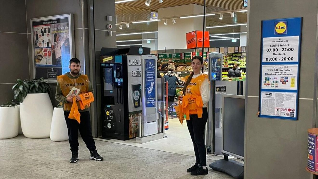 Peste 4,5 milioane de români trăiesc la limita sărăciei, iar masa de Paște rămâne un lux pentru mulți / Colecta Națională de Alimente începe pe 20 martie în sute de magazine