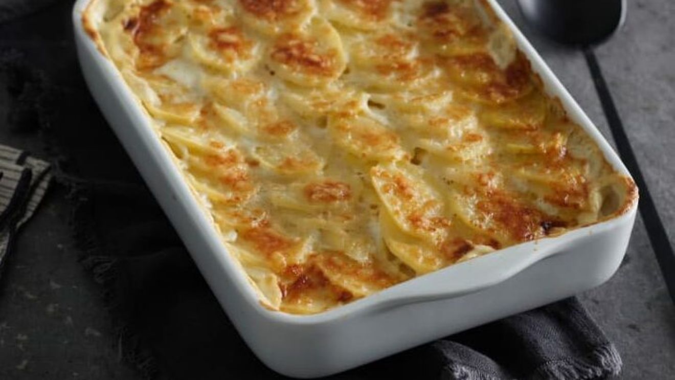Rețetele Juanitei | Mix de cartofi gratinați cu brânză cheddar/ O variantă de cartofi franțuzești, cu alte arome