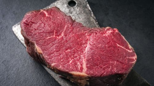 Creșterea cărnii de vită din UK, transformată radical prin tehnologia „digital twin”, alimentată de inteligența artificială! / Proiectul BeefTwin, în valoare de 1,2 milioane de lire sterline, este coordonat de Nottingham Trent University