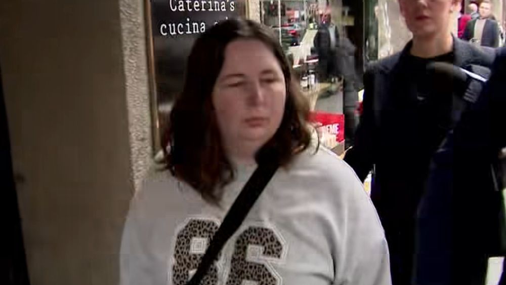 Femeia care și-a ucis socrii cu un preparat otrăvit, condamnată la închisoare pe viață. Procurorii cer să nu poată fi eliberată condiționat