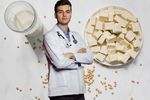INTERVIU | Ce alimente trebuie evitate când ai probleme cu tiroida? Dr. Vlad Rădulescu: „Sunt mult mai puține alimente interzise decât sugerează internetul”