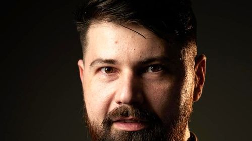 Cum poate deveni gătitul o a doua natură. Chef Bogdan Cozma: „În primii 10-15 ani din viață universul meu gastronomic a fost format din mama și bunica mea, care mi-au insuflat gustul autentic al legumelor culese din grădină”