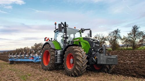 Programul Rabla pentru Tractoare, suspendat oficial până la 31 decembrie 2025/ Fermierii din Iași: „Ne-au lăsat baltă exact când aveam nevoie de sprijin”