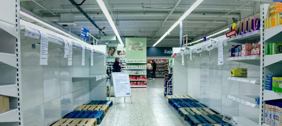 Guvernul britanic pregătește scenarii de criză alimentară pe fondul tensiunilor din Strâmtoarea Ormuz